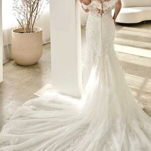 Martina Liana Elegant White Wedding Dress